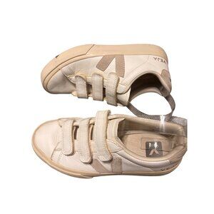 VEJA Womens RECIFE White Natural Triple Grip Sneakers Sustainable Leather Stylis